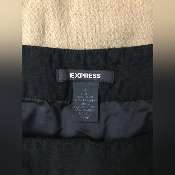 Express midi black skirt size 6 - Picture 3 of 3